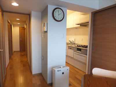 水廻りをリフレッシュ!壁面収納でTV周辺がスッキリ 水廻りをリフレッシュ!壁面収納でTV周辺がスッキリ